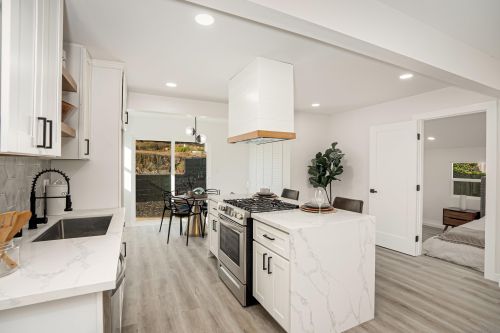 1926 Ensenada St, Lemon Grove CA  91945-3738 exterior