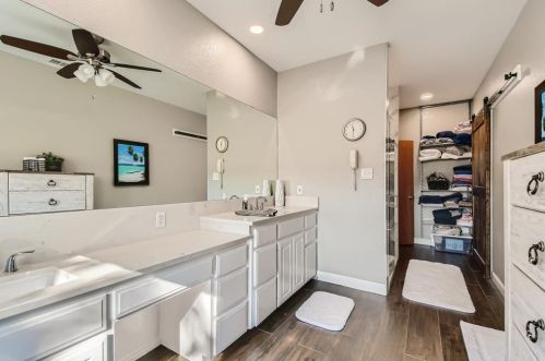 1040 Brush Creek Rd, Argyle TX  76226 exterior