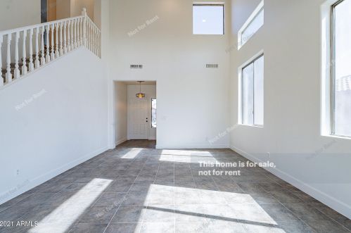 673 Hereford Dr, San Tan Valley, AZ 85143-5510
