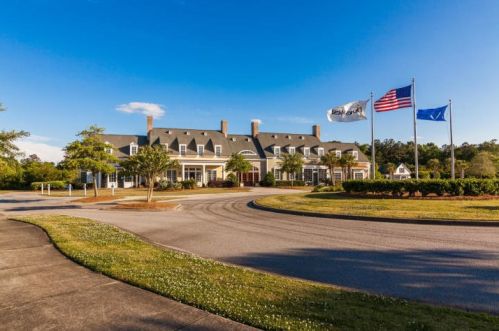 2604 Kings Gate Ln, Mount Pleasant SC  29466-8202 exterior