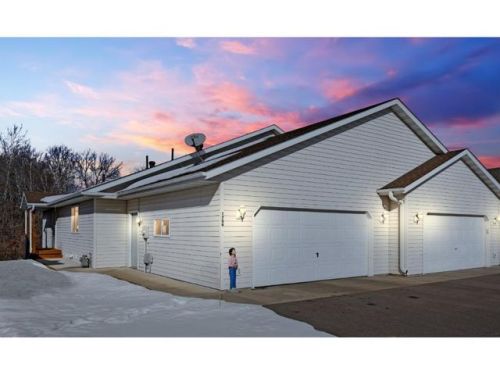 1709 13th Ave, Brainerd, MN 56401-2165