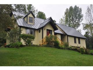 106 Fern Hill Ln, Lake Morey, VT 05045-9560