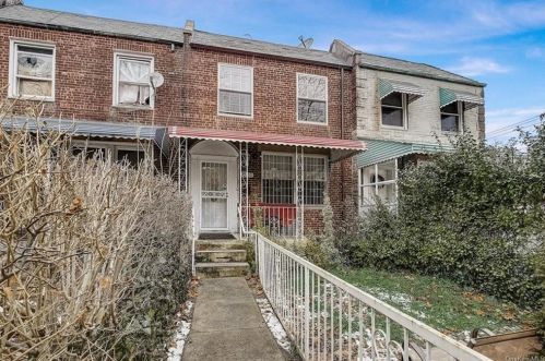 1159 Grenada Pl, Bronx, NY 10466-5018
