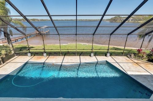 1747 Morrow Rd, Tarpon Springs, FL 34688-8916