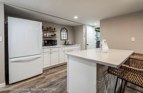 208 Virginia Dr, Bricktown NJ  08723-6521 exterior