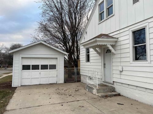 1391 9th St, Green Bay, WI 54304-3176