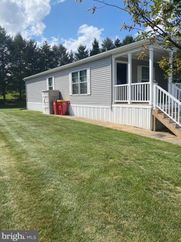 62 Rustic Dr, Lees Cross Roads, PA 17257-9458