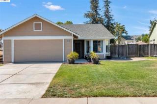 1859 Summerfield Ct, Oakley, CA 94561-3074