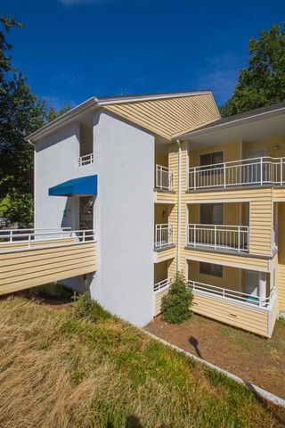 601 Northlake Dr, Anderson SC  29625-5310 exterior