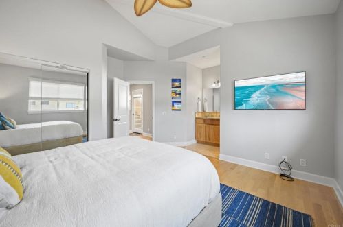 145 3rd St, Encinitas CA  92024-3208 exterior