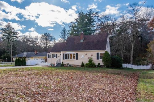 352 Shrub Rd, Bristol CT  06010-2453 exterior