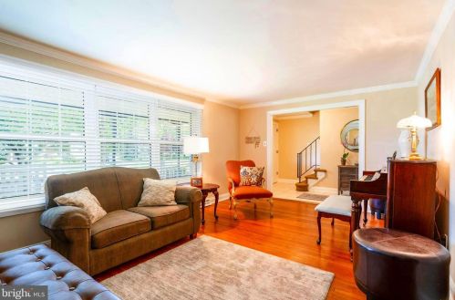 104 Shenandoah Rd, Riverton NJ  08077-3147 exterior