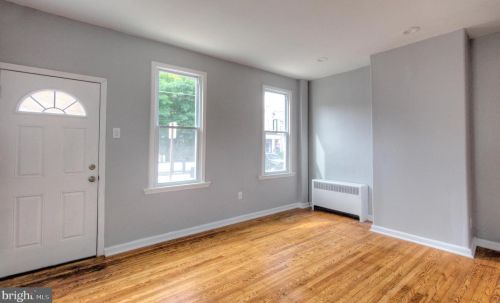 1102 24th St, Camden, NJ 08105-3816