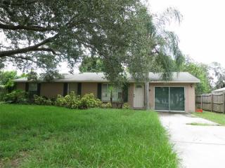 3269 Village Ln, Sarasota, FL 34235-2253