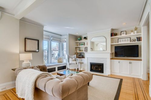 1726 Irving Ave, Minneapolis MN 55411-3153 exterior