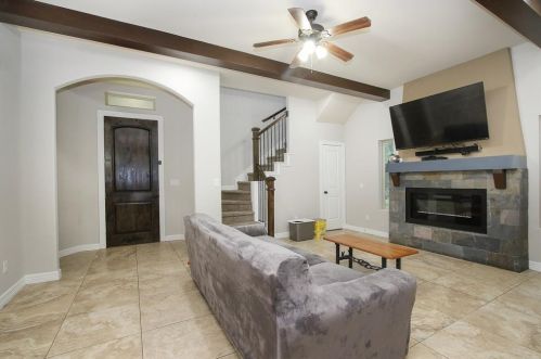 7203 Ponderosa Dr, Magnolia, TX 77354-5730