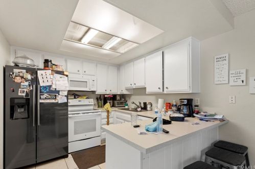 13032 Newhope St, Garden Grove CA  92843-1415 exterior