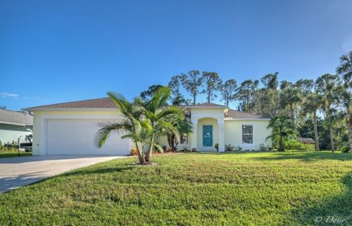 773 Doctor Ave, Sebastian, FL 32958-4821