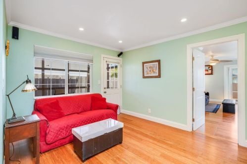 542 Hazel Ave, San Bruno CA  94066-4228 exterior