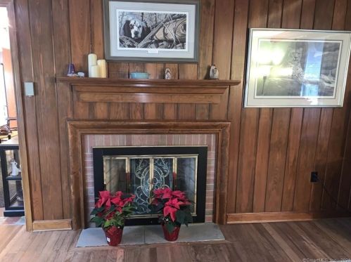 231 George St, Middletown CT 06457-6708 exterior