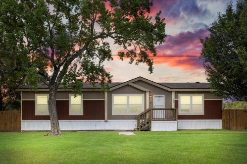130 Fm 1663 Rd, Hankamer, TX