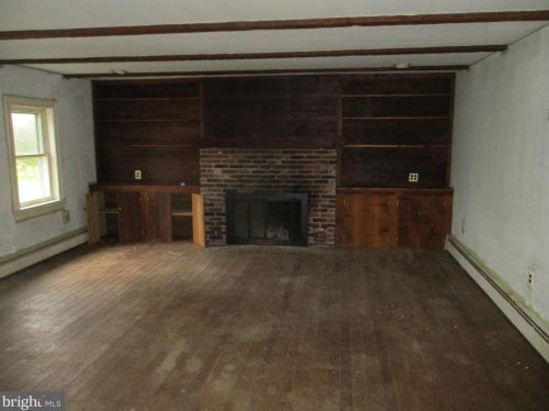 1810 Schwenksville Rd, Collegeville PA  19473-1942 exterior