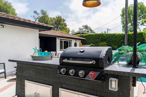 5230 El Cedral St, Long Beach CA  90815-3904 exterior