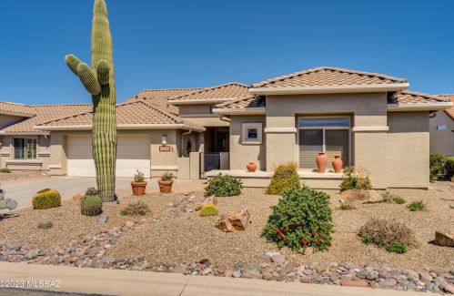 2645 Genevieve Way, Green Valley, AZ 85614-5682