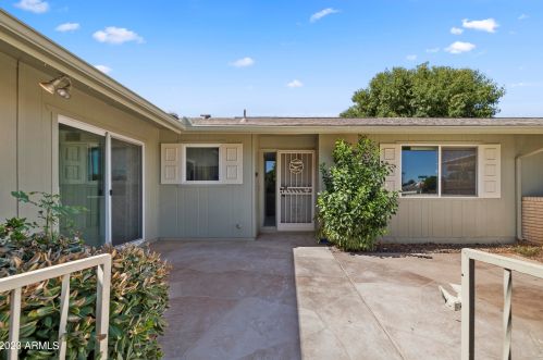 10535 Saratoga Cir, Sun City, AZ 85351-2212