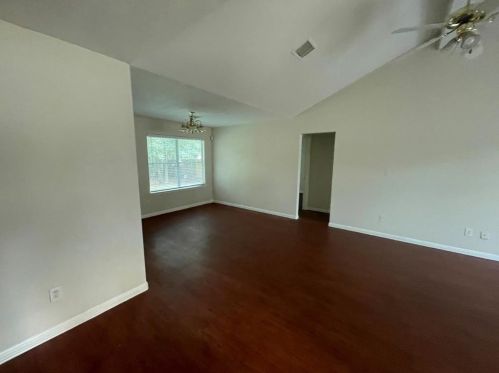16375 Full Moon Ct, Conroe TX  77302-5483 exterior