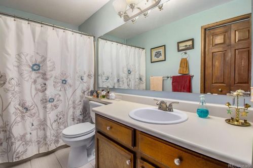 4050 Espana Way, Denver CO 80015-5803 exterior