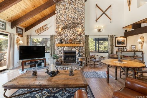 39841 Wishing Well Dr, Bass Lake, CA 93604-9772