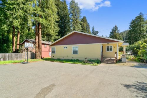 133 Grove St, Big Basin, CA 95006-8910