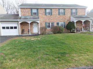 9 Whisconier Vlg, Brookfield Center, CT 06804-3818