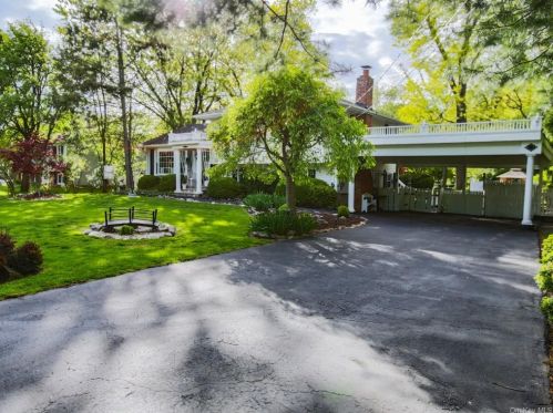 146 Mt Joy Rd, Middletown, NY 10941-4103