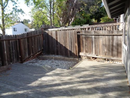 1320 7th St, Benicia CA  94510-3587 exterior