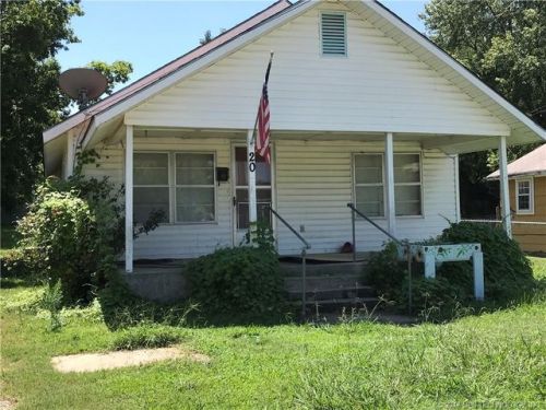 20 Monroe Ave, Mcalester, OK 74501-4640