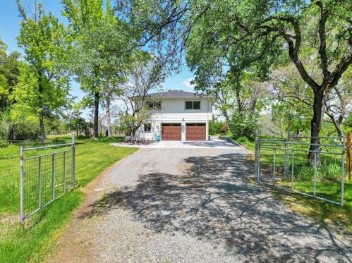 14749 Beyers Ln, Grass Valley, CA 95949-7666