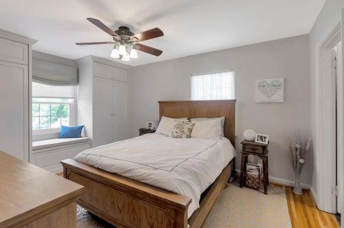 3935 Eileen Dr, Cincinnati OH 45209-2016 exterior