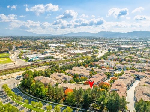 29064 Portland Ct, Temecula CA  92591-7594 exterior