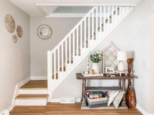 5108 Wickert Dr, West Bend WI  53095-9235 exterior