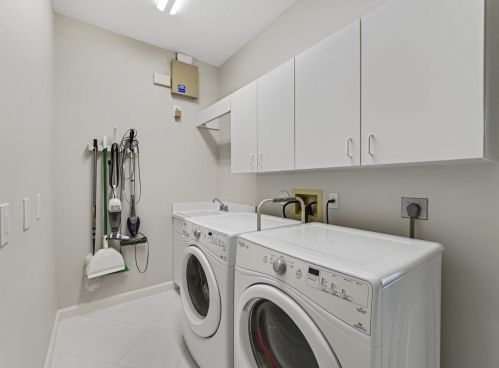 10550 Stonebridge Blvd, Boca Raton FL  33498-2001 exterior