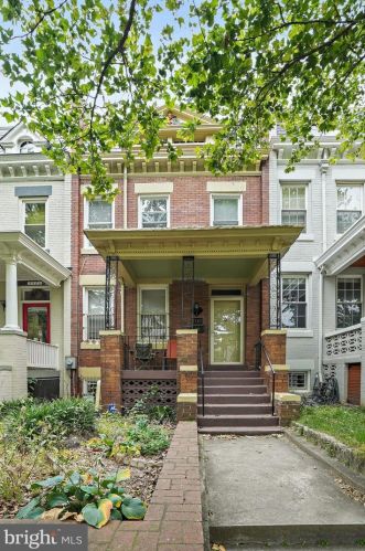 3563 Holmead Pl, Washington, DC 20010-1309