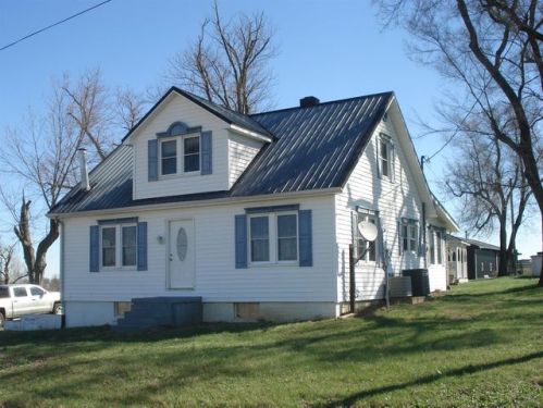1534 Ruddles Mill Rd, Paris, KY 40361-9376