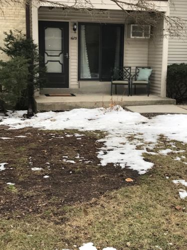 1673 Coachlight Dr, Waukesha, WI 53151-1451