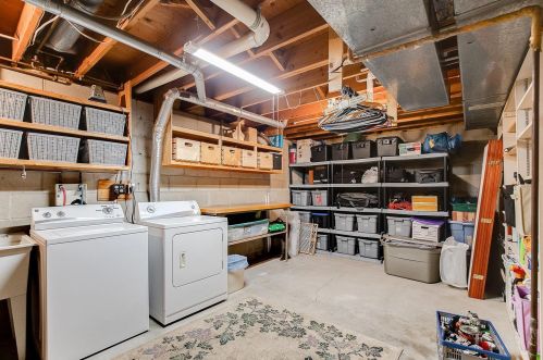1716 Harrison Ct, Waterford MN  55057-3004 exterior