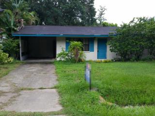 4762 Kerry Ln, Sarasota, FL 34232-4104