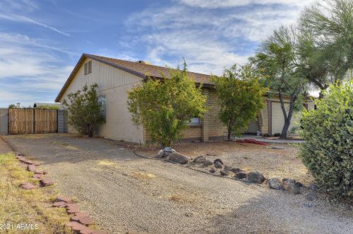3731 Michigan Ave, Glendale, AZ 85308-2720