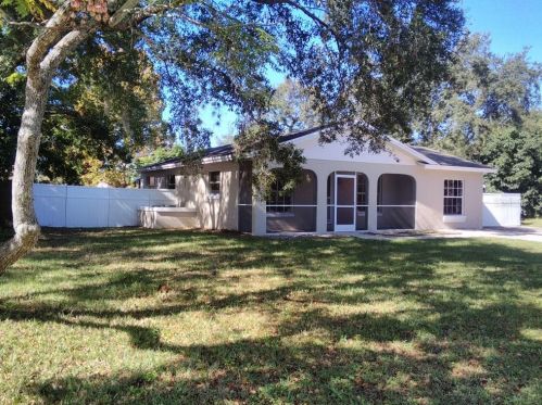 644 Pepperwood Ave, Deltona, FL 32725-8032