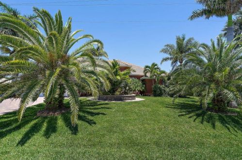 3566 Lucia Dr, Vero Beach, FL 32967-5649